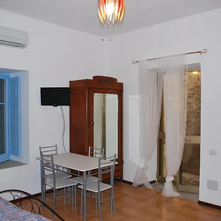 Vulcanoconsult Appartamenti Spiaggia Lipari  Zimmer foto