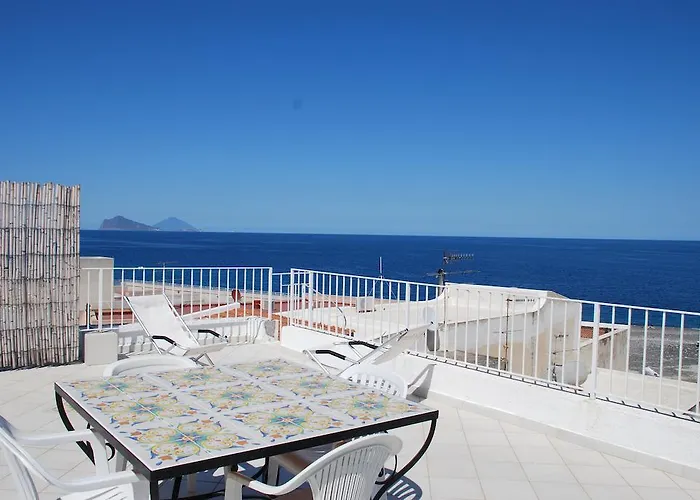 Vulcanoconsult Appartamenti Spiaggia